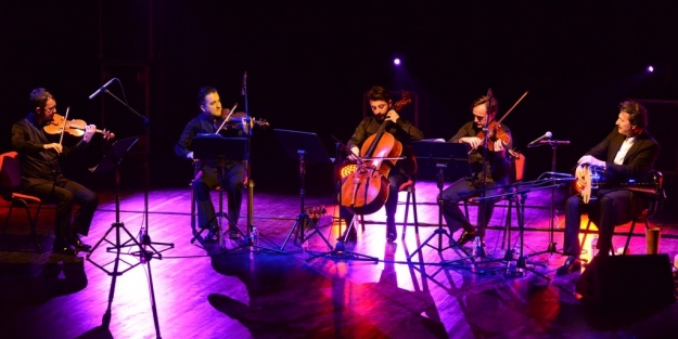 Borusan Quartet Ve Burhan Öçal Bursa'da hayranlarıyla buluştu