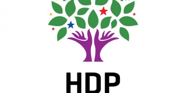 HDP İzmir’de iki adayı listeden çıkardı