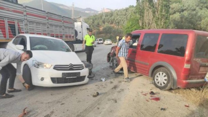 Bursa'da ehliyetsiz sürücünün hatalı sollaması kazaya davetiye çıkardı; 1 yaralı