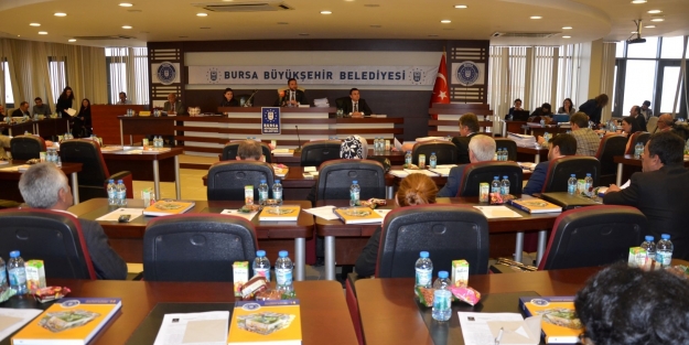 Büyükşehir belediye meclisi encümen ve ihtisas komisyonları üyeleri seçildi