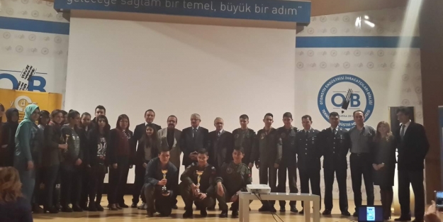 Scrabble yarışmasında ödüller sahibini buldu