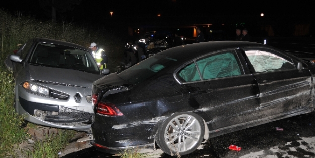 Mersin’de zincirleme kaza: 3 ölü