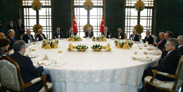 Cumhurbaşkanlığı Sofrası'na son dakika iptali