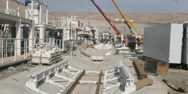 Diyarbakır'da patlama: 12 yaralı