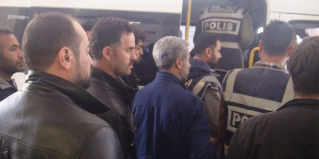 36 şüpheli sağlık kontrolünden geçirildi