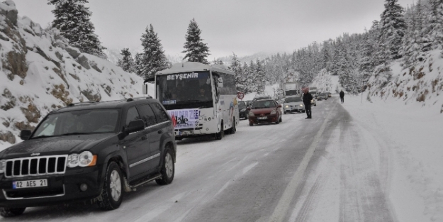 Konya-Antalya karayolu trafiğe açıldı