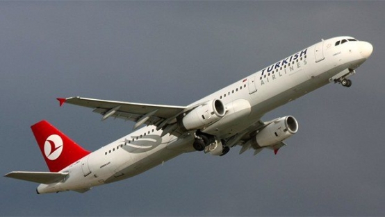 Atatürk Havalimanı'nda uçaklar pas geçti