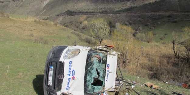 Çarptığı şahsı hastaneye götürürken kaza yaptı