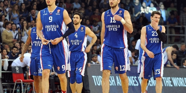 Anadolu Efes Avrupa’ya veda etti