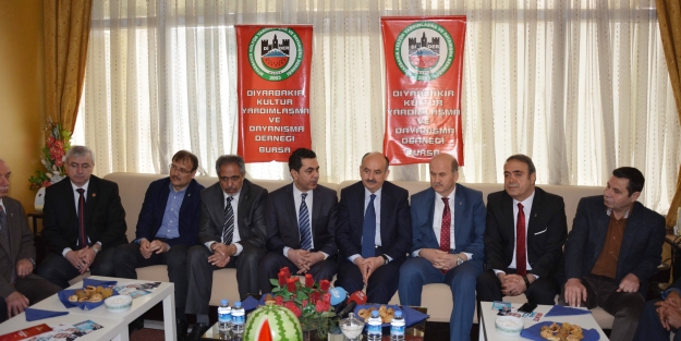 Müezzinoğlu'ndan çözüm süreci açıklaması