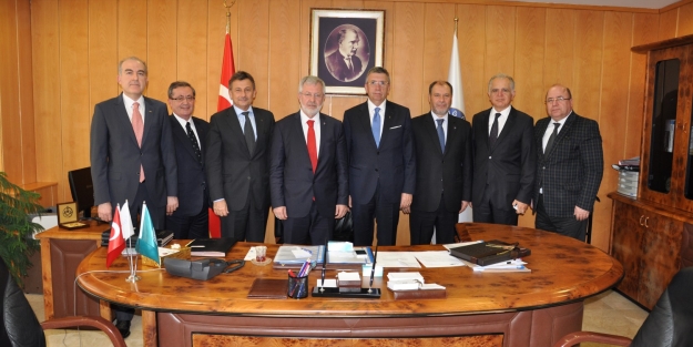 Uludağ Üniversitesi öğrenci sayısını 20 bine çıkaracak!