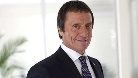 Ünlü iş adamı ölümden döndü!