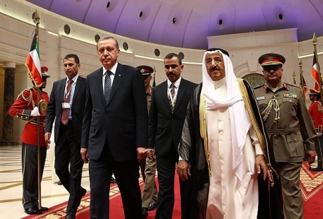Erdoğan Kuveyt'te resmi törenle karşılandı