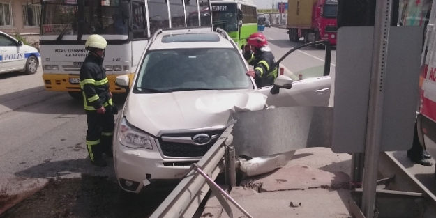 Ünlü yelkenci trafik kazasında yaralandı