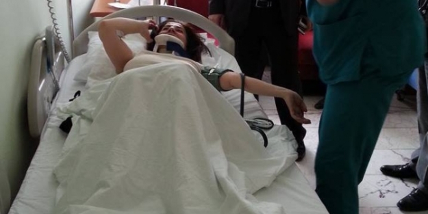 AK Partili aday kaza geçirdi