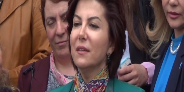 Sedef Kabaş hakim karşısına çıktı