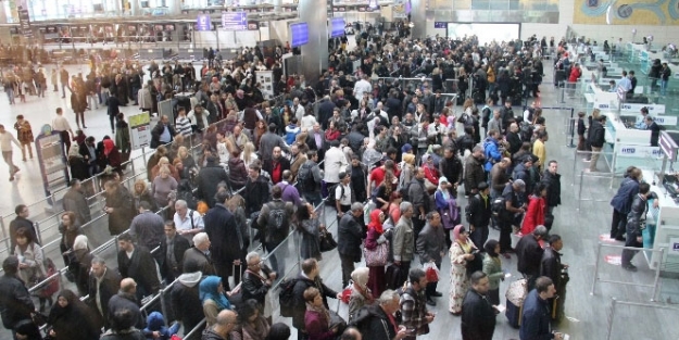 Atatürk Havalimanı’nda seçim hazırlığı