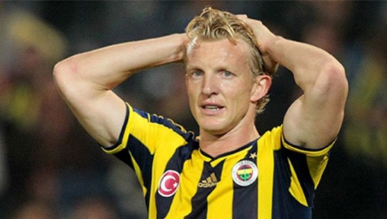 Dirk Kuyt'a acı haber