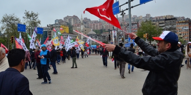 HDP’ye bayrak tepkisi