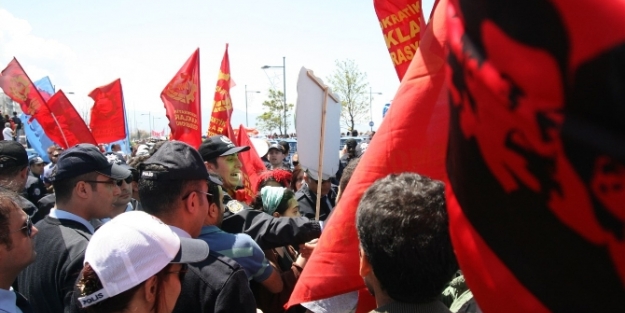 İzmir’de 1 Mayıs olayları: 5’i polis 7 yaralı