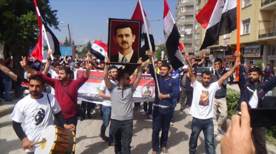 1 Mayıs kutlamaları Esad mitingine dönüştü!