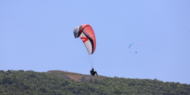 Bursa'da gökyüzü şenlendi!
