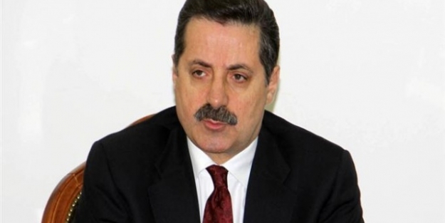 ’’Mikrofondan nutuk atmaya benzemez’’