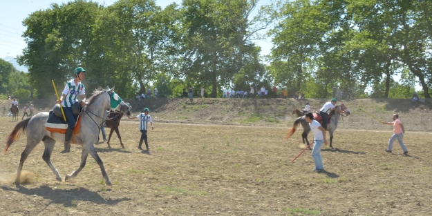Bursa'da cirit gösterileri nefesleri kesti!
