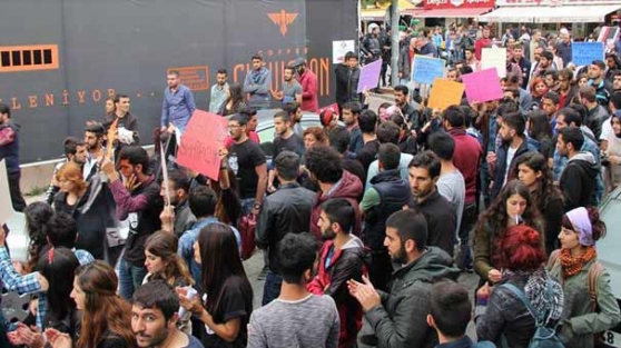 İki ilde üniversite karıştı! Ortalık savaş alanı...