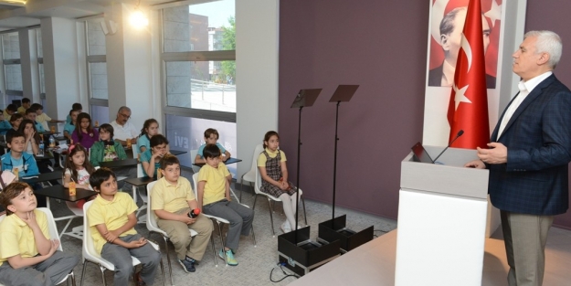 Bozbey’den yerel yönetim dersi