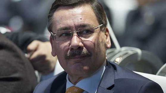 Melih Gökçek o isimden özür diledi