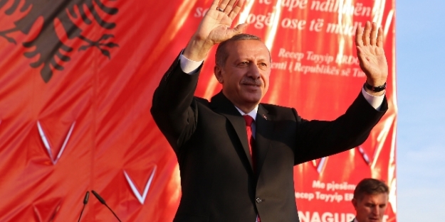 Preze Kalesi Camii’nin açılışını yaptı