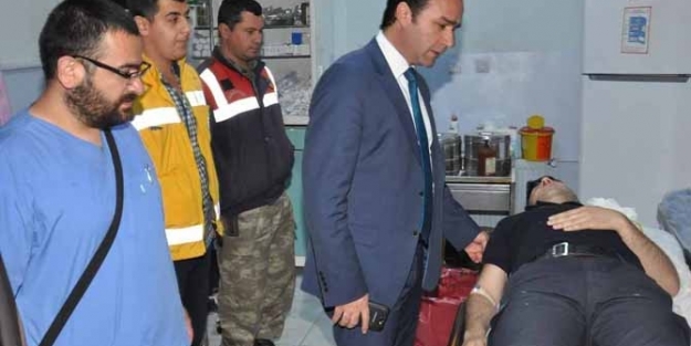 Polis aracı kaza yaptı: 17 yaralı