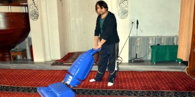 Camide hapis cezası!