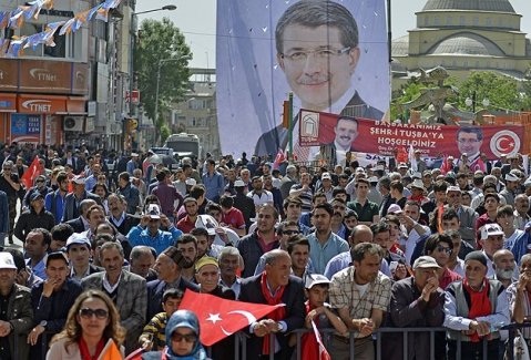 Van'da 35 kişi gözaltında