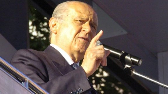 Devlet Bahçeli böyle oy istedi