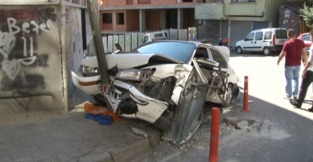 TIR 11 aracı hurdaya çevirdi