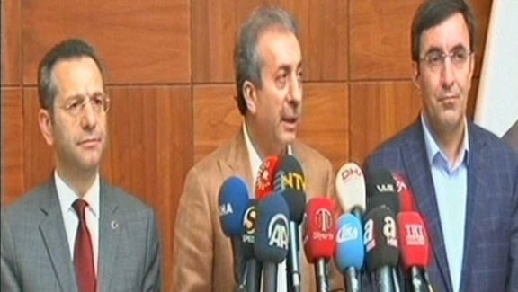 Bakan Mehdi Eker kritik saldırıyla ilgili açıklama yaptı