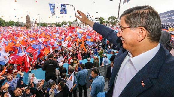 Ahmet Davutoğlu'ndan son dakika mesajı