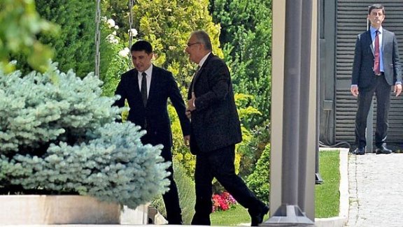 Erdoğan-Baykal görüşmesi başladı