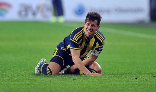 Fenerbahçe'de Emre depremi!