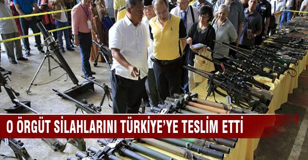 Filipinler'de Moro İslami Kurtuluş Cephesi silah bıraktı