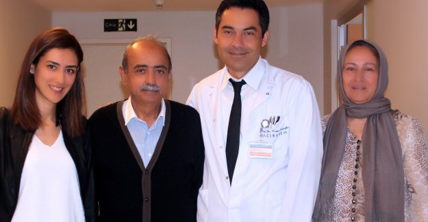 Kızının karaciğeriyle hayata tutundu!