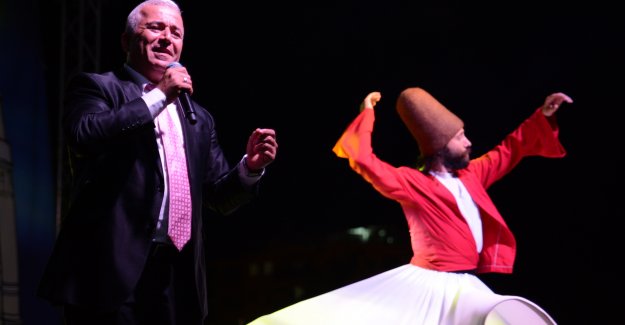 Bursa Hüdavendigar Kent Parkı´nda Ramazan coşkusu