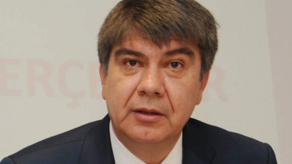 Belediye başkanı omurga ve kaburgasını kırdı