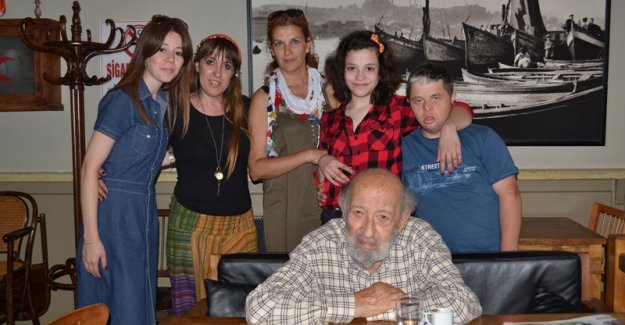 NİŞ Fotoğraf Projesi Öğrencileri Ara Güler ile tanıştı