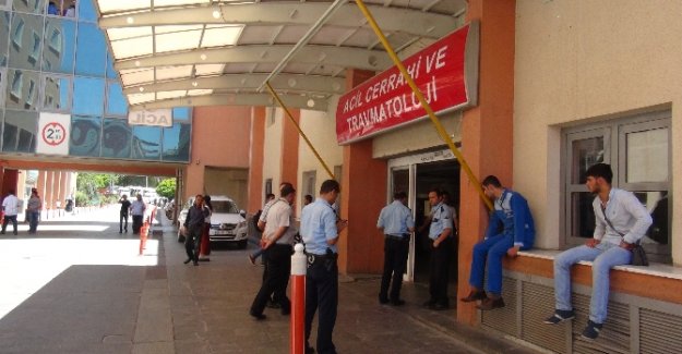 Komşuların kavgası kanlı  bitti!