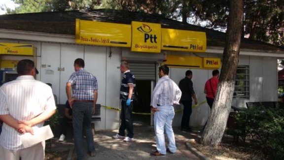 Polis merkezinin yanında PTT soygunu