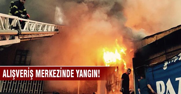 AVM'de yangın! 9 kişi yaralı