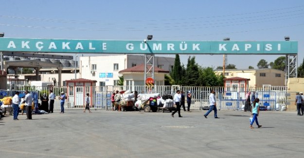 PYD, Telabyad Sınır Kapısı’nı geçişlere kapattı